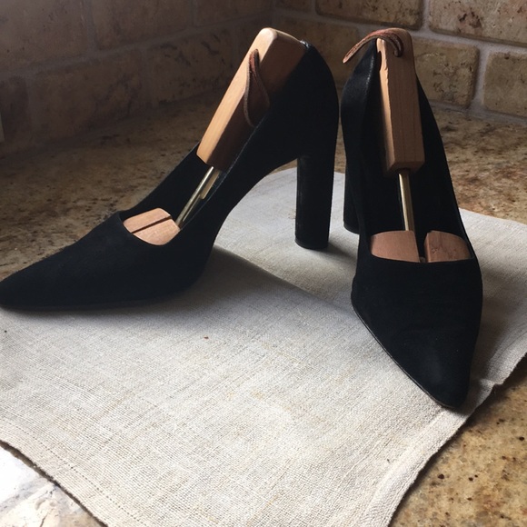 Richard Tyler Shoes - Richard Tyler Black Suede Pump